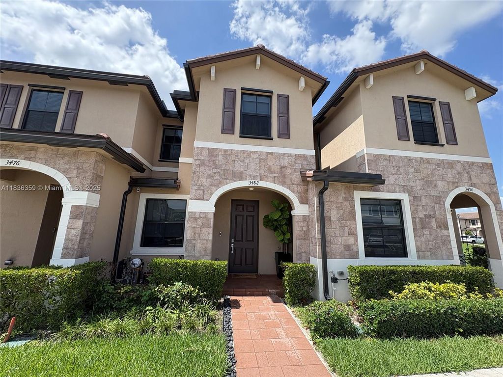 3482 W 114th Ter 3482, Hialeah, FL 33018