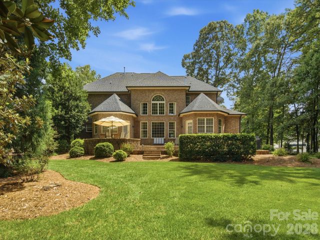 1023 Madras Court, Davidson, NC 28036