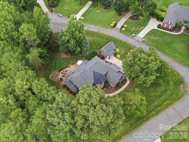 1023 Madras Court, Davidson, NC 28036