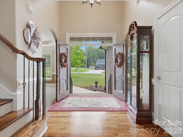 1023 Madras Court, Davidson, NC 28036