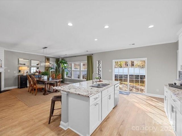 334 Mount Side Way, Fort Mill, SC 29715