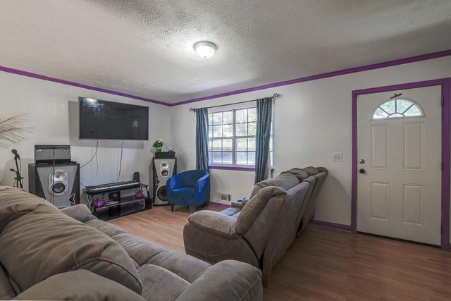 1331 Sunsweet Drive, Lawrenceville, GA 30043