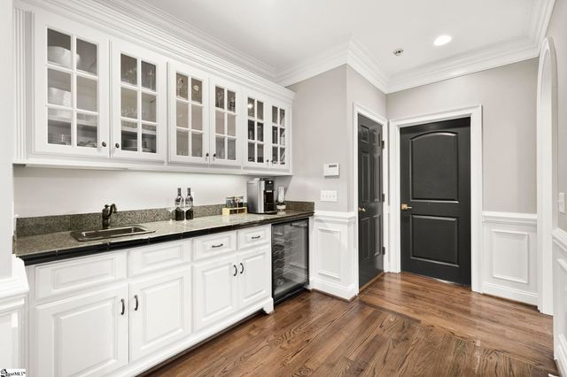 5 Norman Place, Greenville, SC 29615