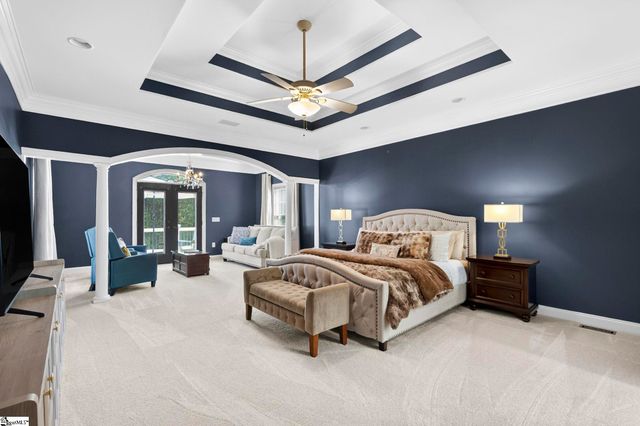 5 Norman Place, Greenville, SC 29615