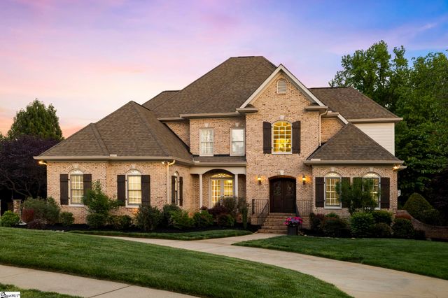 5 Norman Place, Greenville, SC 29615