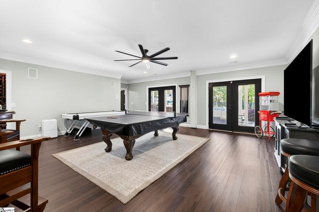 5 Norman Place, Greenville, SC 29615