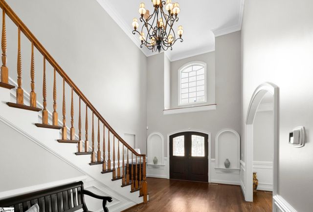 5 Norman Place, Greenville, SC 29615