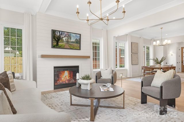 514 W Cama Street, Charlotte, NC 28209