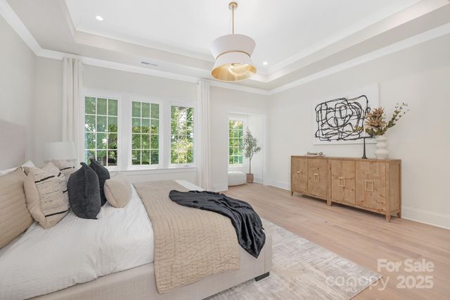 514 W Cama Street, Charlotte, NC 28209