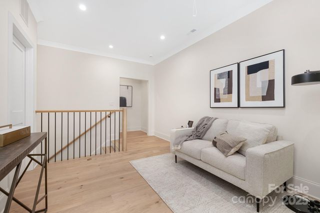 514 W Cama Street, Charlotte, NC 28209