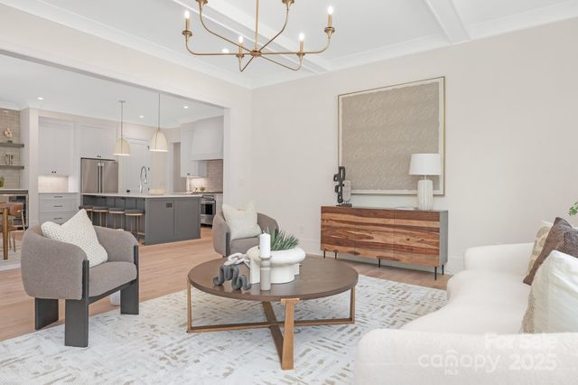 514 W Cama Street, Charlotte, NC 28209