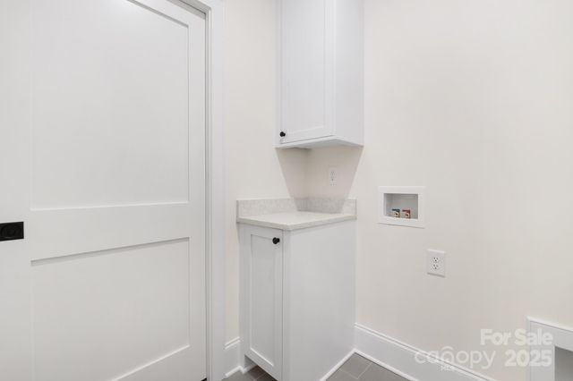 514 W Cama Street, Charlotte, NC 28209