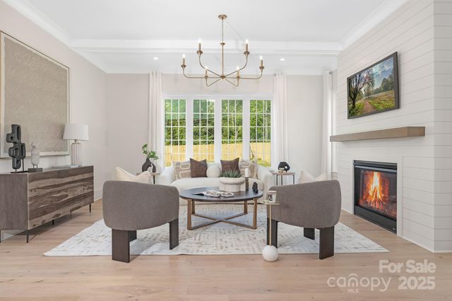 514 W Cama Street, Charlotte, NC 28209