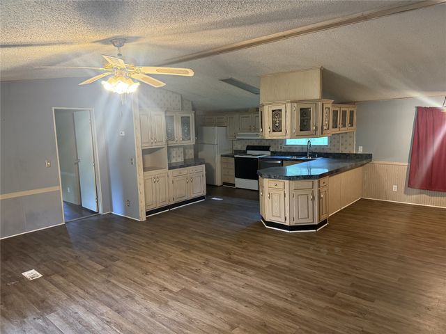 1001 Trey Avenue, Benton, LA 71006