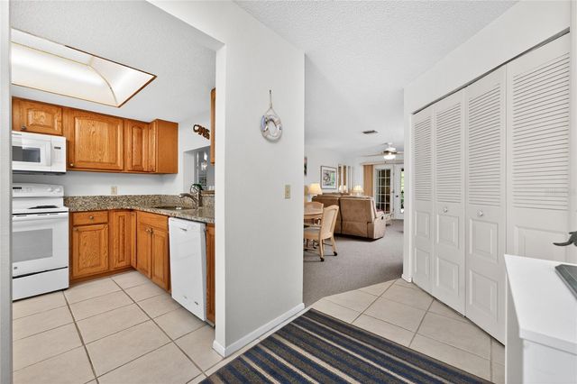 118 PINE HOLLOW DRIVE 118, Englewood, FL 34223