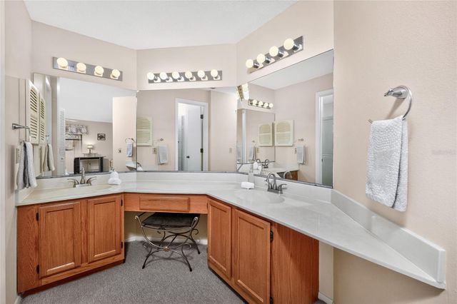 118 PINE HOLLOW DRIVE 118, Englewood, FL 34223