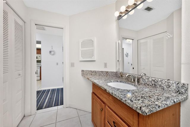 118 PINE HOLLOW DRIVE 118, Englewood, FL 34223