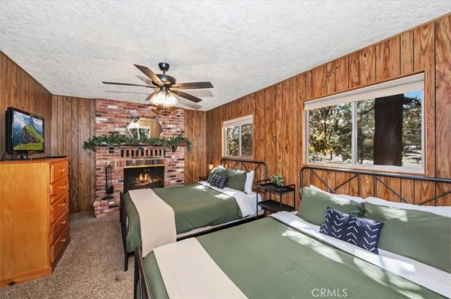 190 Spruce, Sugarloaf, CA 92386