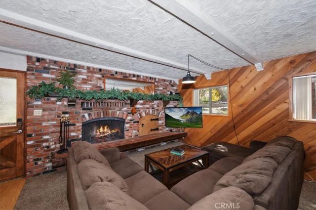 190 Spruce, Sugarloaf, CA 92386
