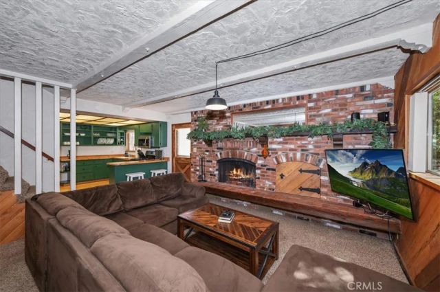 190 Spruce, Sugarloaf, CA 92386