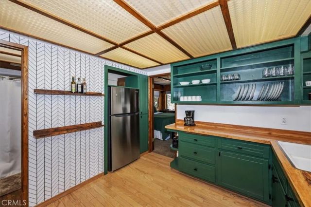 190 Spruce, Sugarloaf, CA 92386