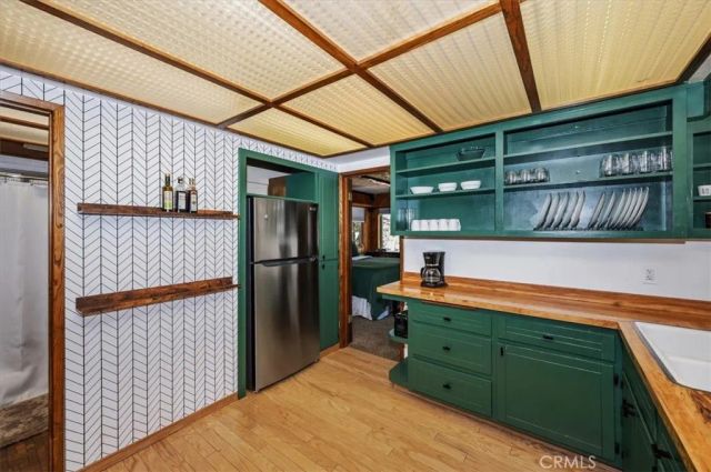 190 Spruce, Sugarloaf, CA 92386