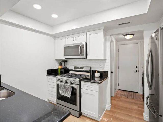 6783 Bradford Court, Chino, CA 91710