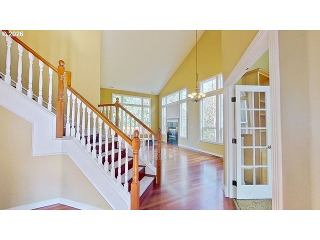 9583 Nw RANDALL Ln, Portland, OR 97229