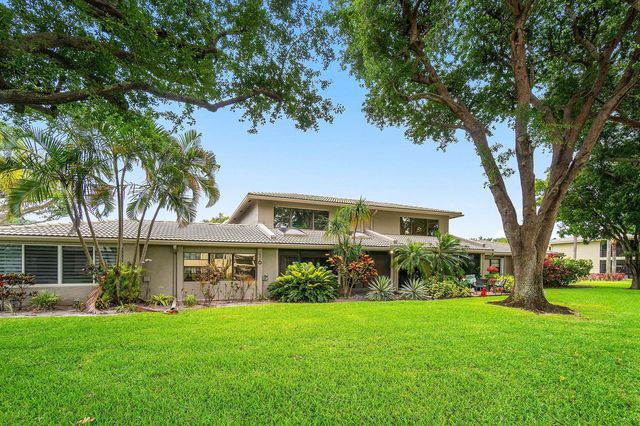 16 Stratford Drive E C, Boynton Beach, FL 33436