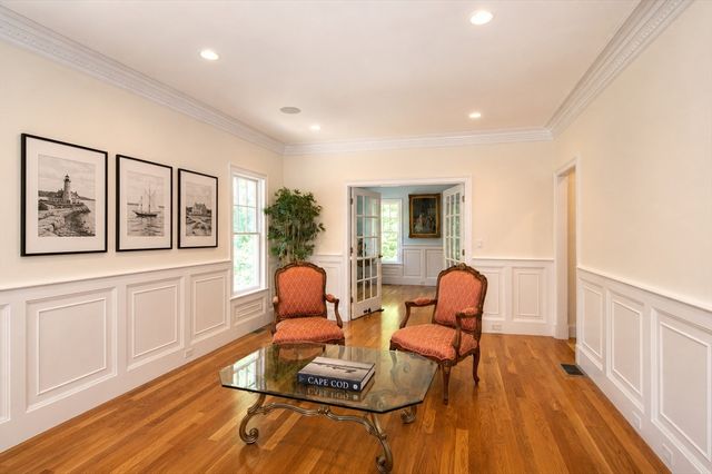 17 Saddle Ln, Hanover, MA 02339