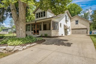 2279 8th Street, White Bear Lake, MN 55110