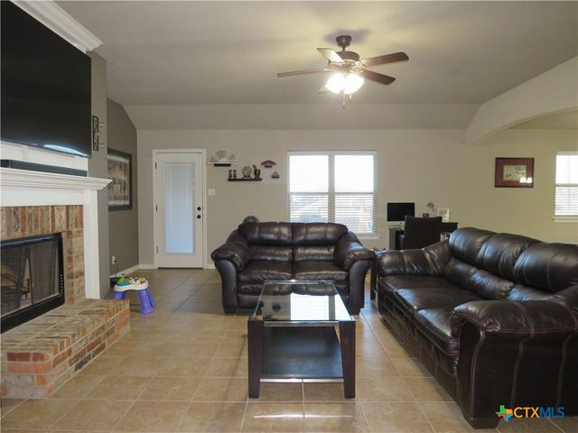 9805 Kaitlyn Drive, Killeen, TX 76542