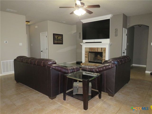 9805 Kaitlyn Drive, Killeen, TX 76542