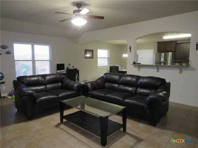 9805 Kaitlyn Drive, Killeen, TX 76542