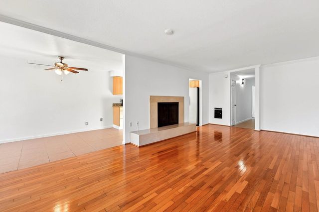 55 Fairmount Ave 104, Oakland, CA 94611