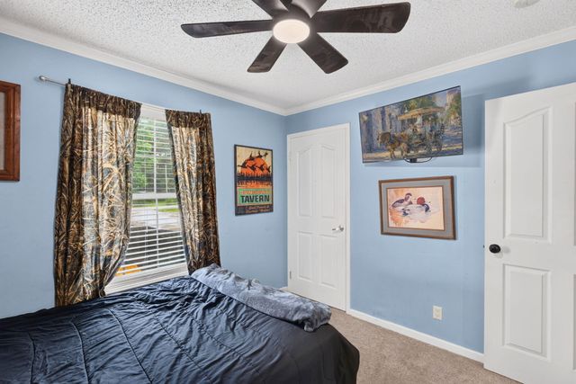 146 Glen Street, Summerville, SC 29483