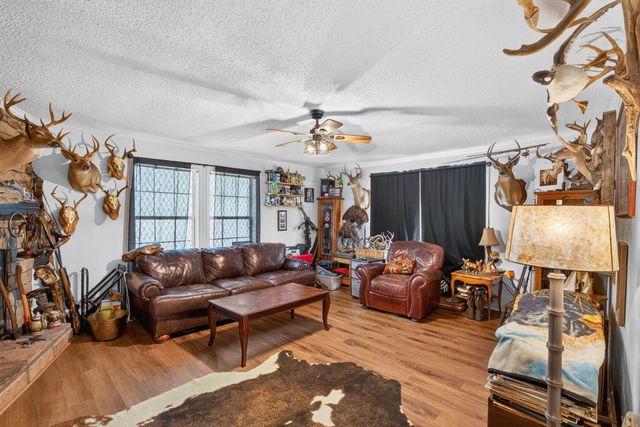146 Glen Street, Summerville, SC 29483