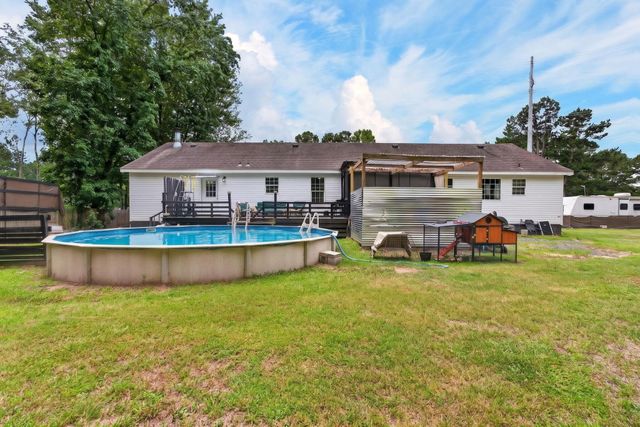 146 Glen Street, Summerville, SC 29483