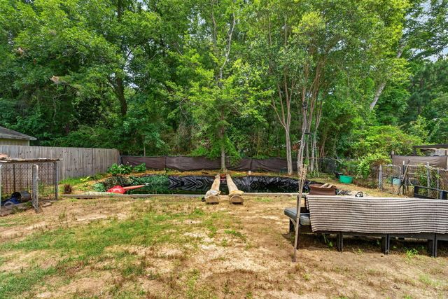 146 Glen Street, Summerville, SC 29483