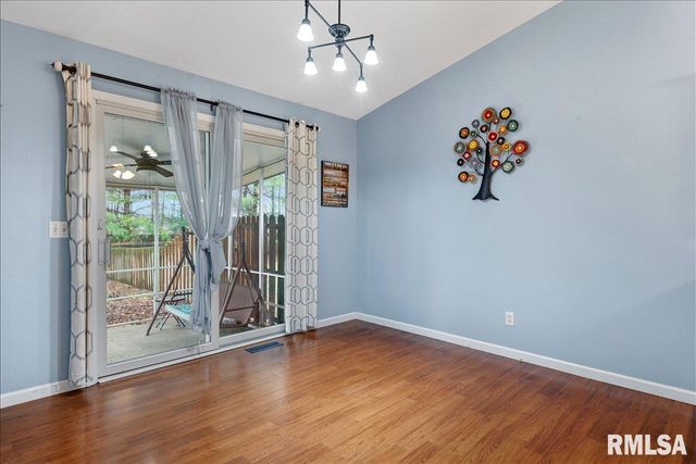 3833 WEXFORD Drive, Springfield, IL 62704