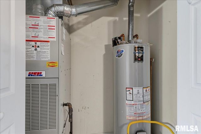 3833 WEXFORD Drive, Springfield, IL 62704