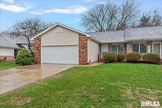 3833 WEXFORD Drive, Springfield, IL 62704