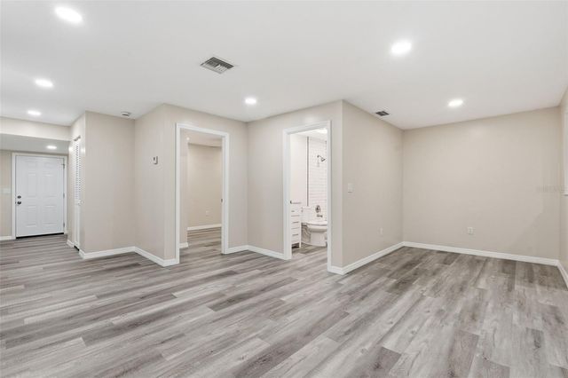 903 VINE AVENUE, Clearwater, FL 33755