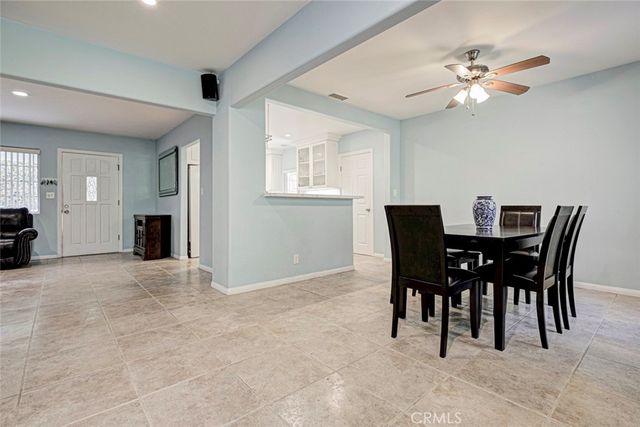 6648 Gaviota Avenue, Lake Balboa, CA 91406