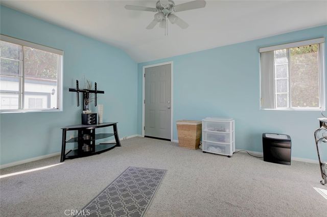 6648 Gaviota Avenue, Lake Balboa, CA 91406