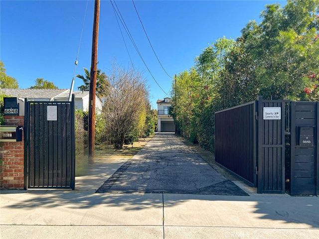 6648 Gaviota Avenue, Lake Balboa, CA 91406