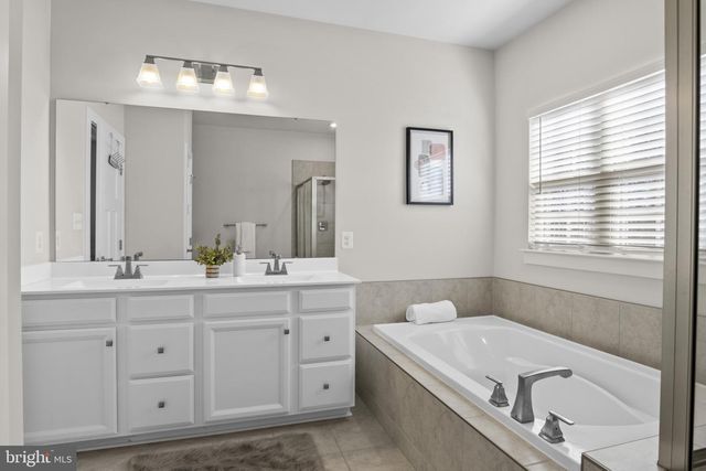 10112 DRESSAGE DR, Upper Marlboro, MD 20772