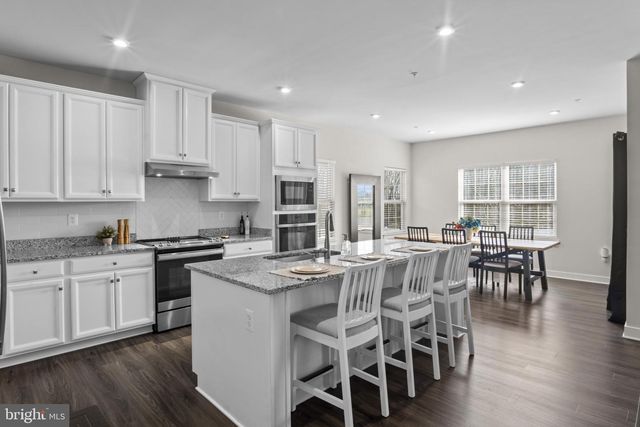 10112 DRESSAGE DR, Upper Marlboro, MD 20772