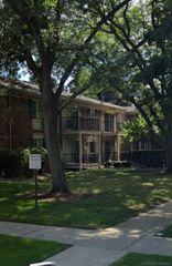 12064 Ina Unite 122 Drive, Sterling Heights, MI 48312