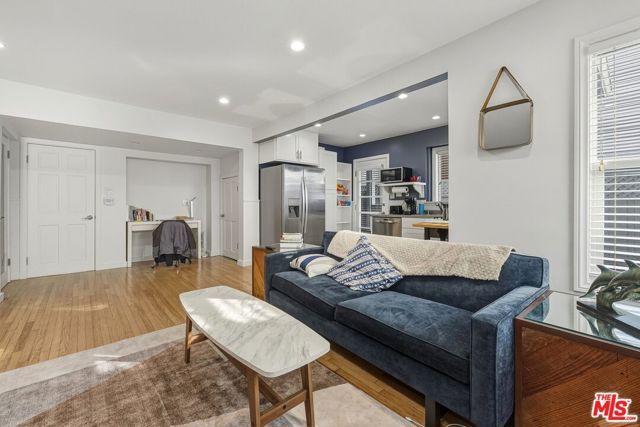 1222 Chelsea Avenue, Santa Monica, CA 90404